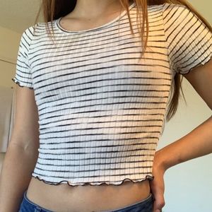 Cropped Lettuce Edge Shirt